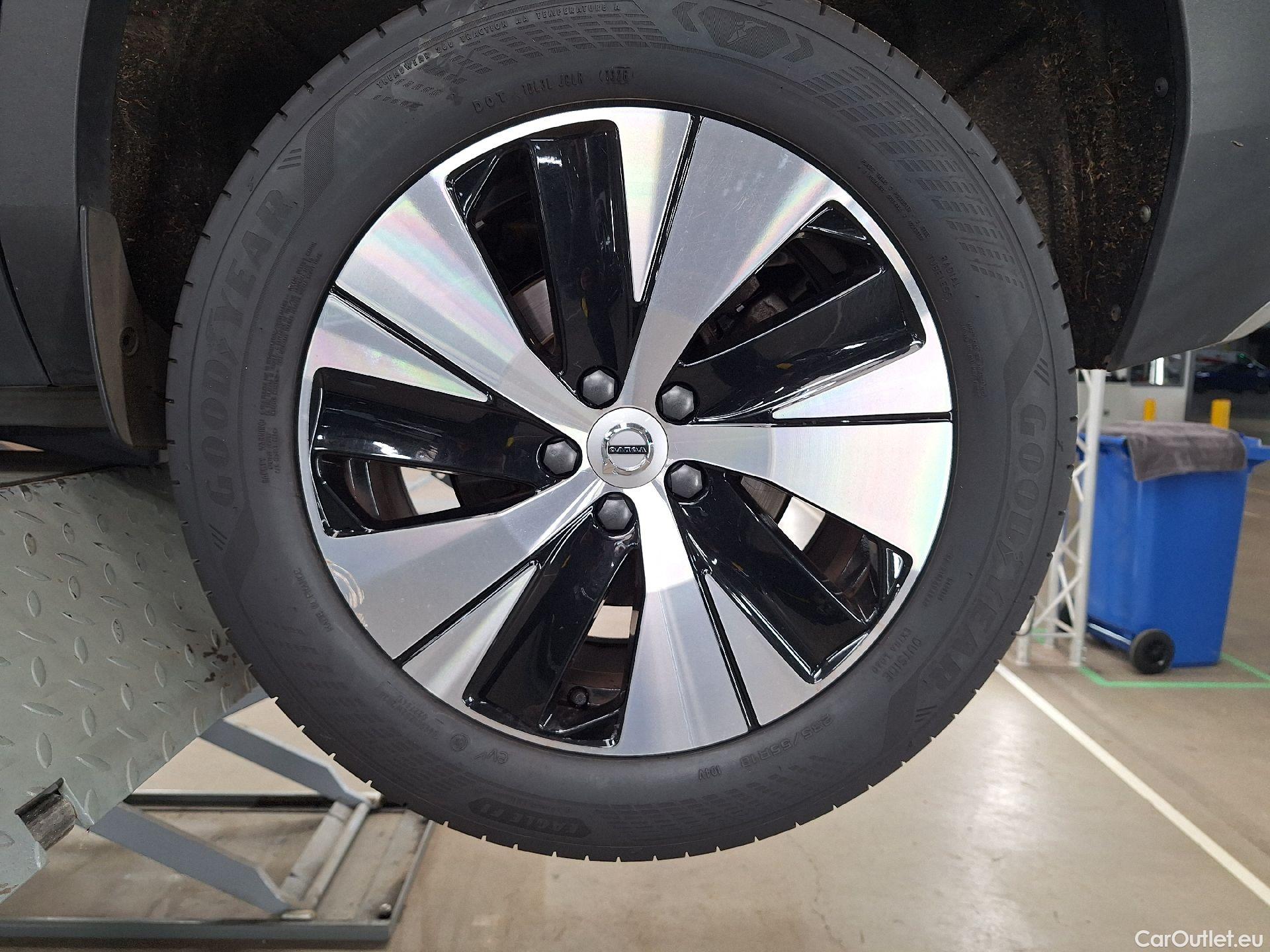  Volvo  XC 40 Volvo, XC40 '17, XC40 T4 PHEV Inscript.Exp.Gtr. #25
