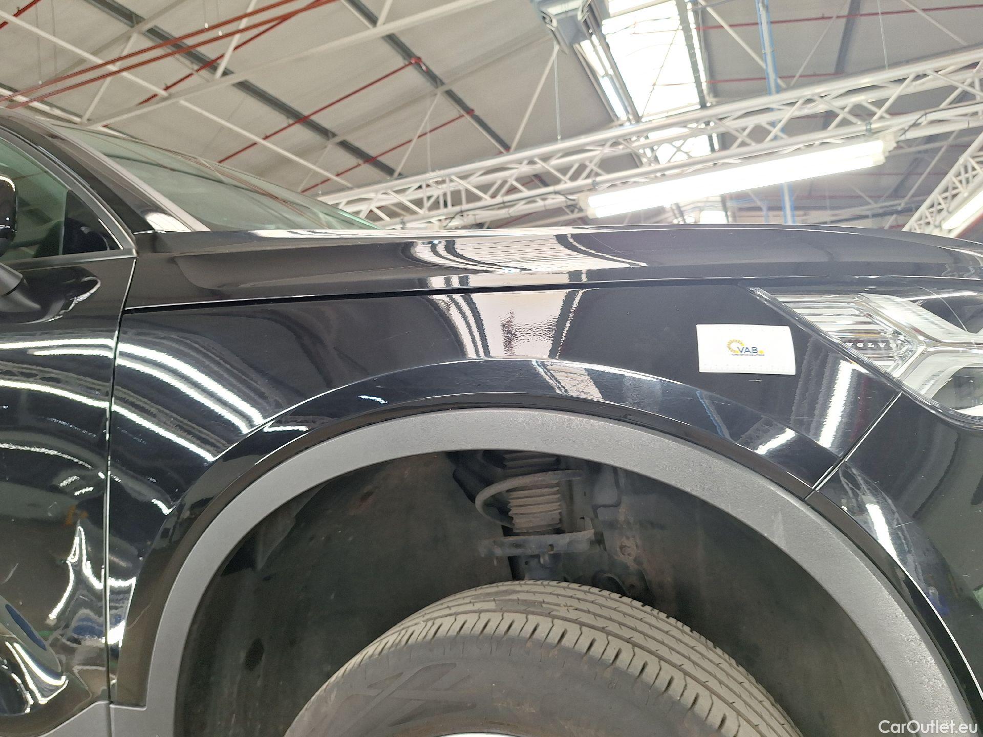  Volvo  XC 40 Volvo, XC40 '17, XC40 T2 Momentum Pro Geartr. #37