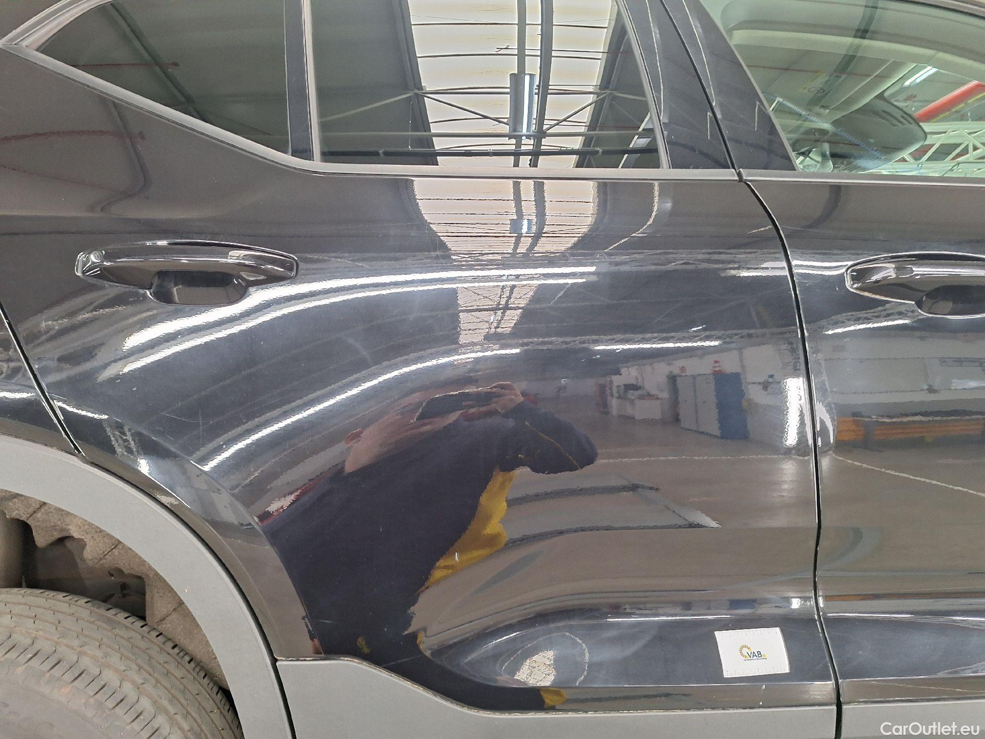  Volvo  XC 40 Volvo, XC40 '17, XC40 T2 Momentum Pro Geartr. #31