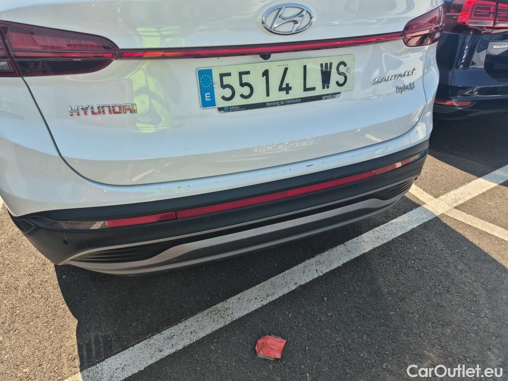  Hyundai  Santa Fe HYUNDAI  / 2021 / 5P / todoterreno 1.6 TGDi HEV Klass Auto 4x2 #17
