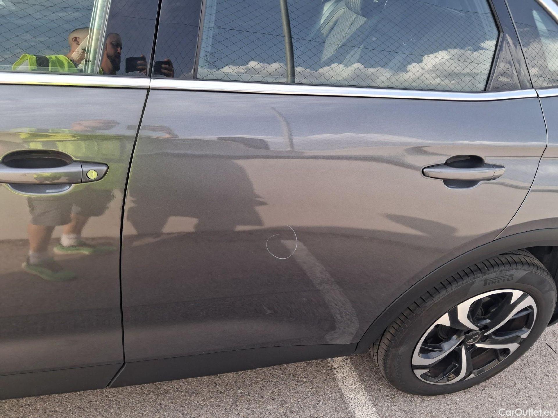  DS  DS7 DS DS 7 Crossback / 2017 / 5P / todoterreno BlueHDi DE 96kW (130CV) Auto. CHIC (AC) #5