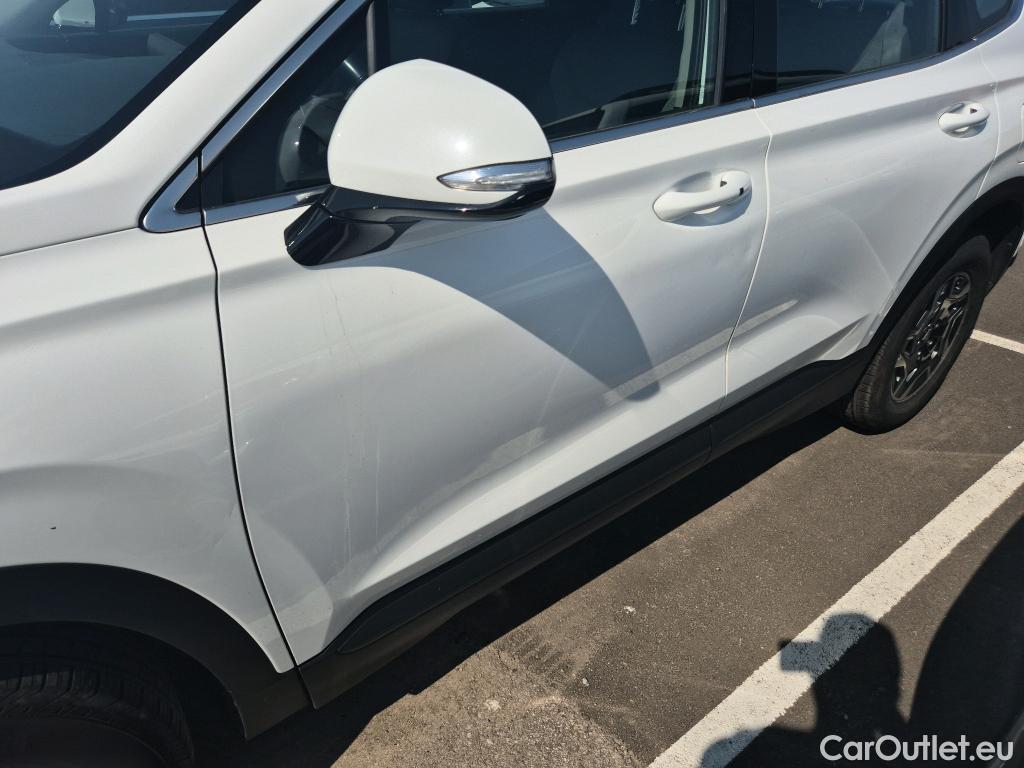  Hyundai  Santa Fe HYUNDAI  / 2021 / 5P / todoterreno 1.6 TGDi HEV Klass Auto 4x2 #5