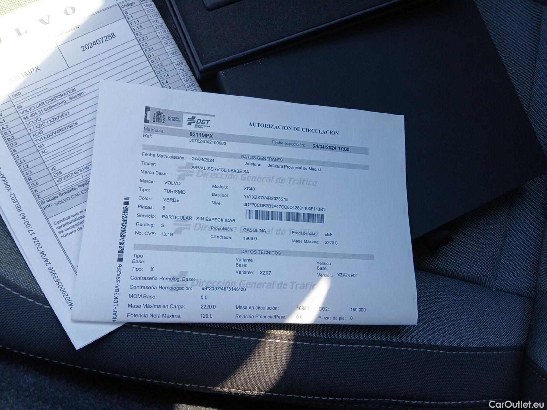  Volvo  XC 40 VOLVO XC40 / 2021 / 5P / todoterreno 2.0 B3 G Core Auto #2
