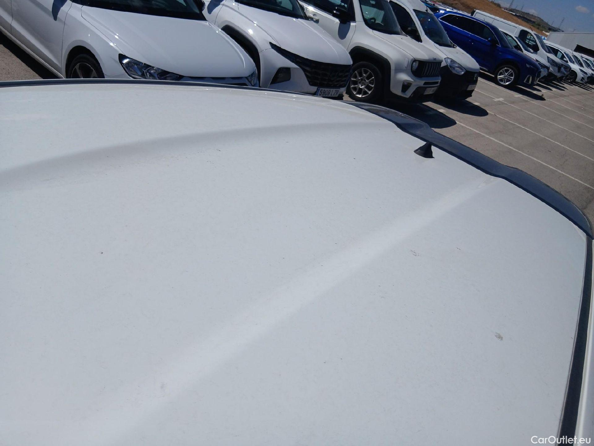  Nissan  Juke NISSAN  / 2019 / 5P / crossover DIG-T 84 kW (114 CV) 6M/T Acenta #20