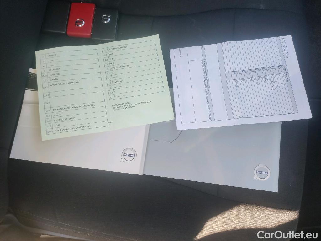  Volvo  XC 40 VOLVO XC40 / 2017 / 5P / todoterreno 1.5 T3 Auto #23