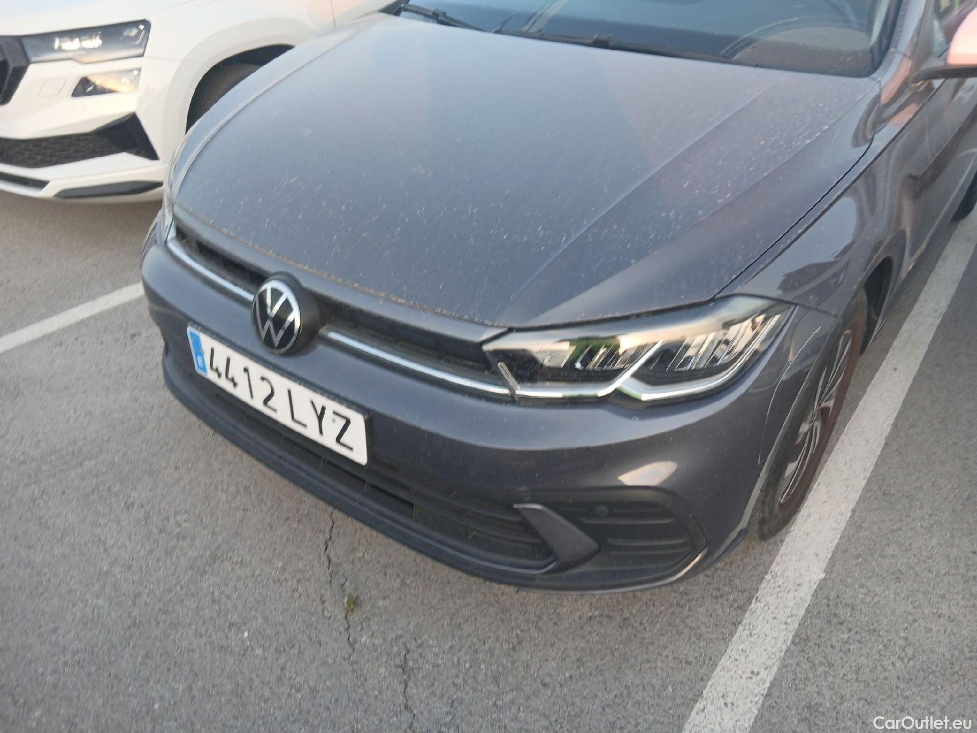  Volkswagen  Polo VOLKSWAGEN  / 2021 / 5P / berlina con portón Life 1.0 TSI 70kW (95CV) (AC)  #4