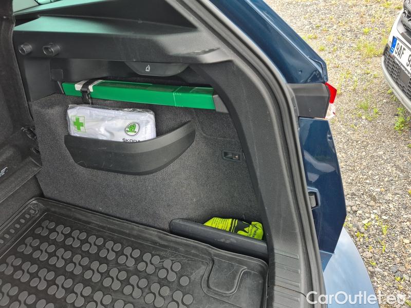  Skoda  Karoq  (NU)(2017->)  2.0 TDI 85 Style #21