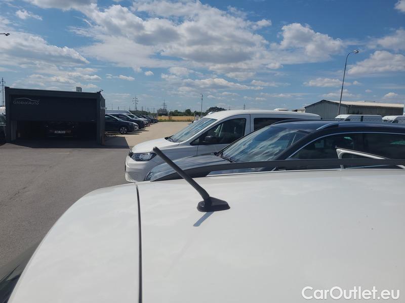  Skoda  Fabia  Combi (2015)  Com.1.0TSI 70 Ambition #17