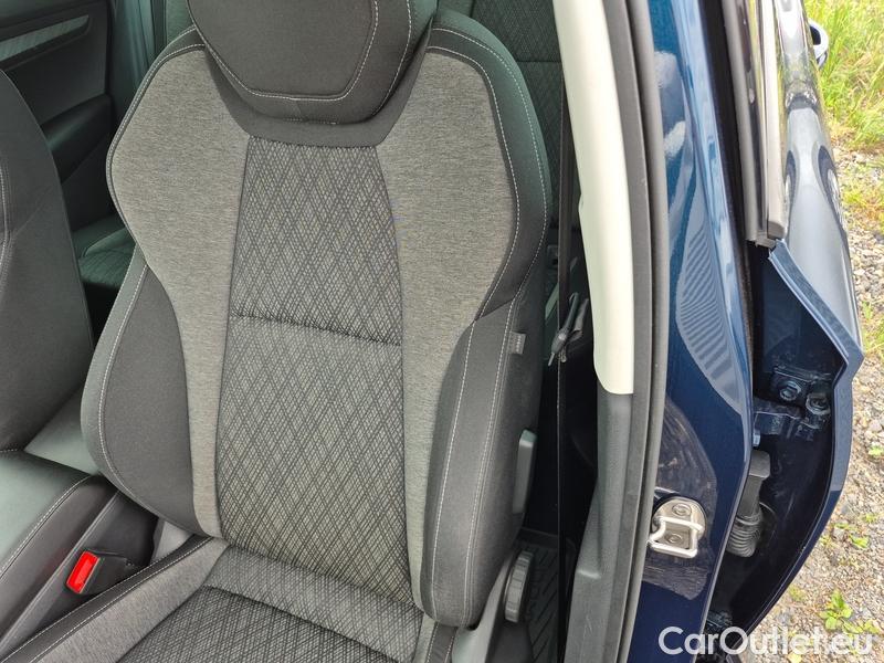  Skoda  Karoq  (NU)(2017->)  2.0 TDI 85 Style #9