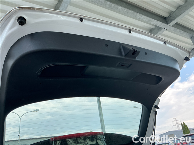  Hyundai  i30  kom.1.5T-GDI Smart AT 5d #11