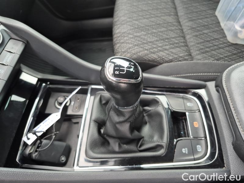  Skoda  Karoq  (NU)(2017->)  2.0 TDI 85 Style #11