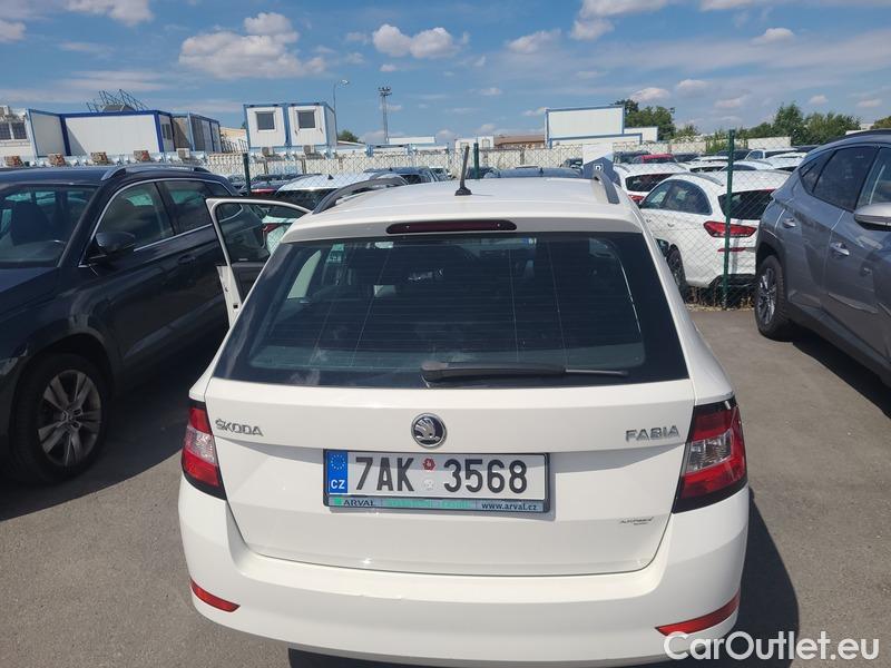  Skoda  Fabia  Combi (2015)  Com.1.0TSI 70 Ambition #18