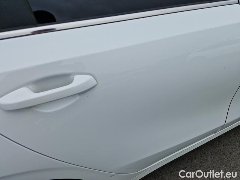  KIA  Cee'd Ceed Sportswagon (2018->) Ceed SW 1.5TGDI 118 GT Line AT #24