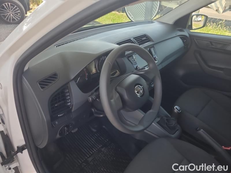  Skoda  Fabia  3 (2015)  1.0MPI 44 Active #9
