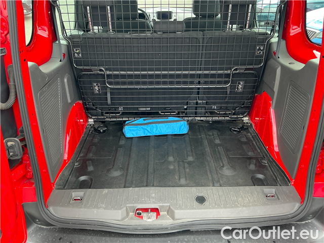  Ford  Transit Connect Tr.Co.1.5EB 74 TREND L1 K.V 5d #8