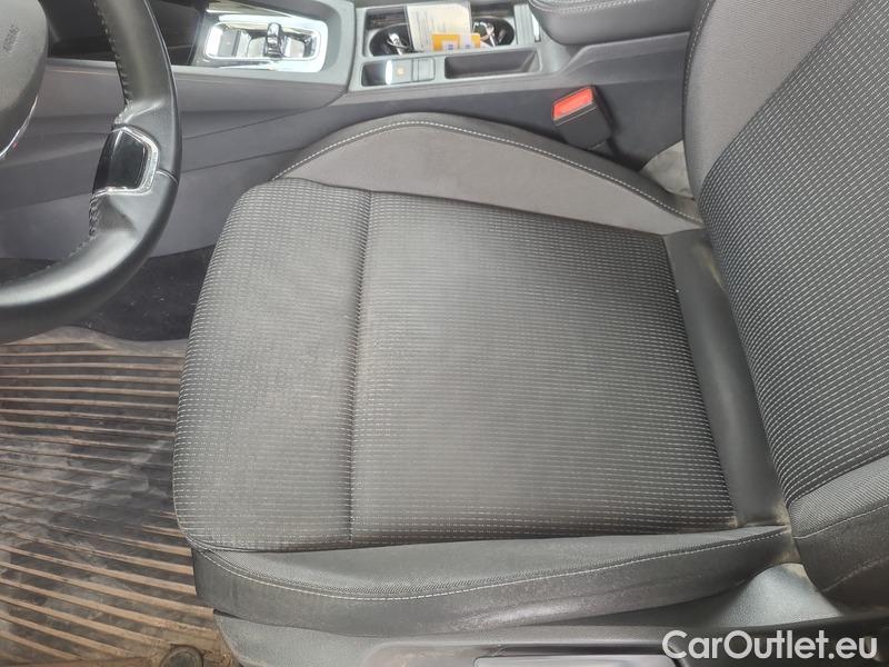  Skoda  Octavia  Combi (NX3)(2020) Oct.C.2.0TDI 110 4x4 Ambit AT #6