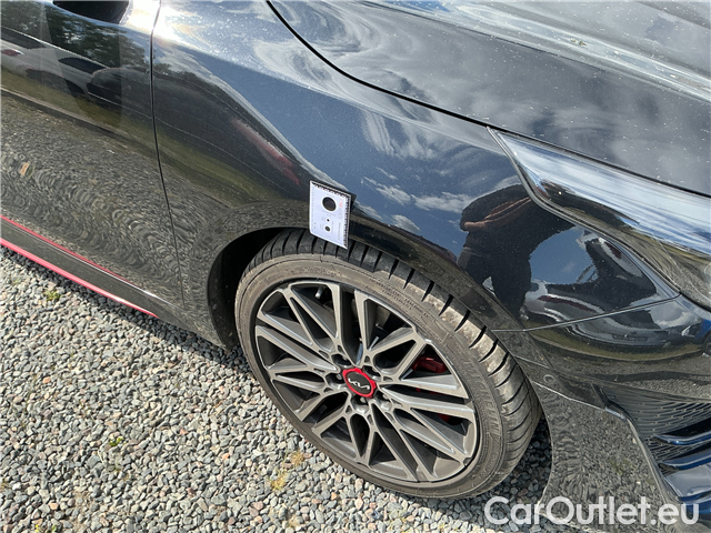  KIA  Cee'd ProCeed 1.6 T-GDI GT AT 5d #1