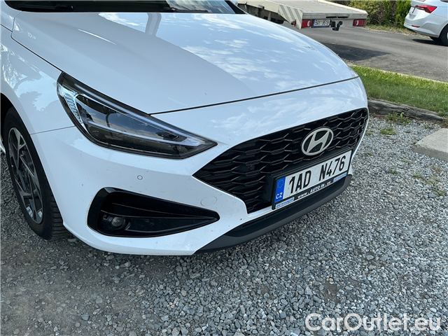  Hyundai  i30  kom.1.5T-GDI Smart AT 5d #1