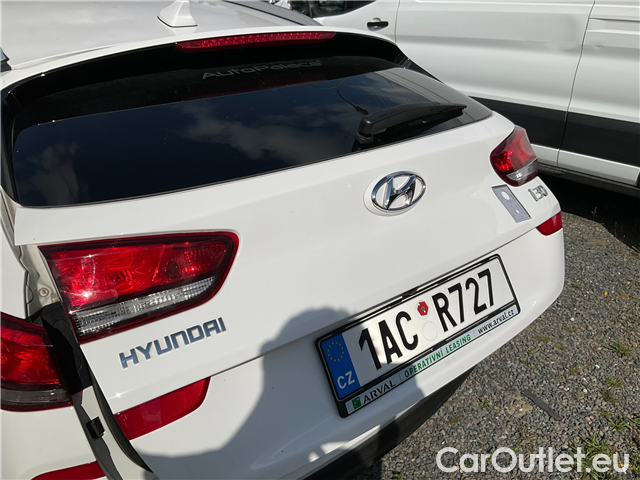  Hyundai  i30  kom.1.0TGDI 120 Smart #15