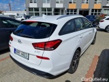 i30