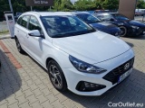 i30