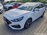 i30