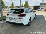 i30