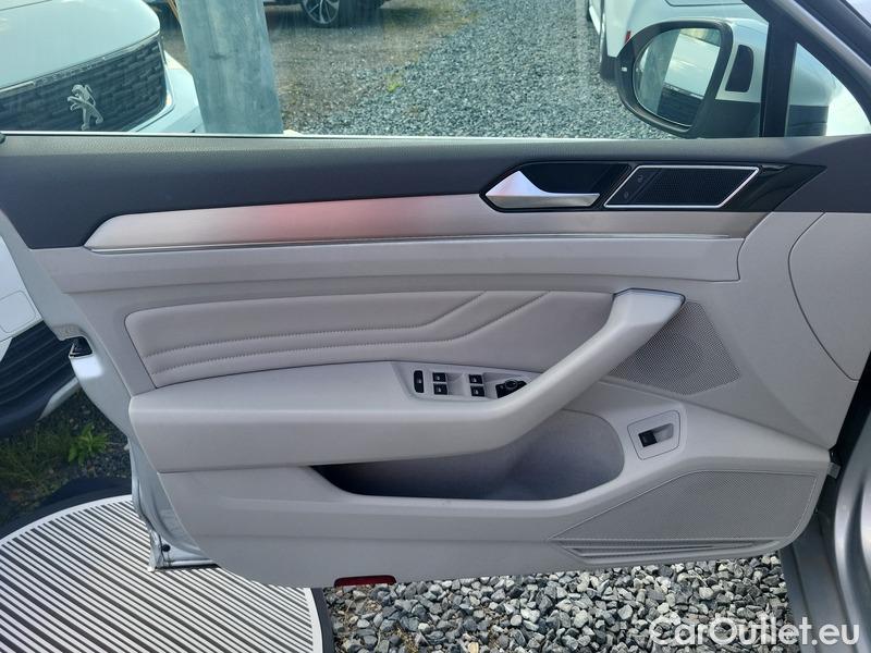 Volkswagen  Passat  Variant (CB5) (2019) Pas.Var.2.0TDI 110 Elegance #3