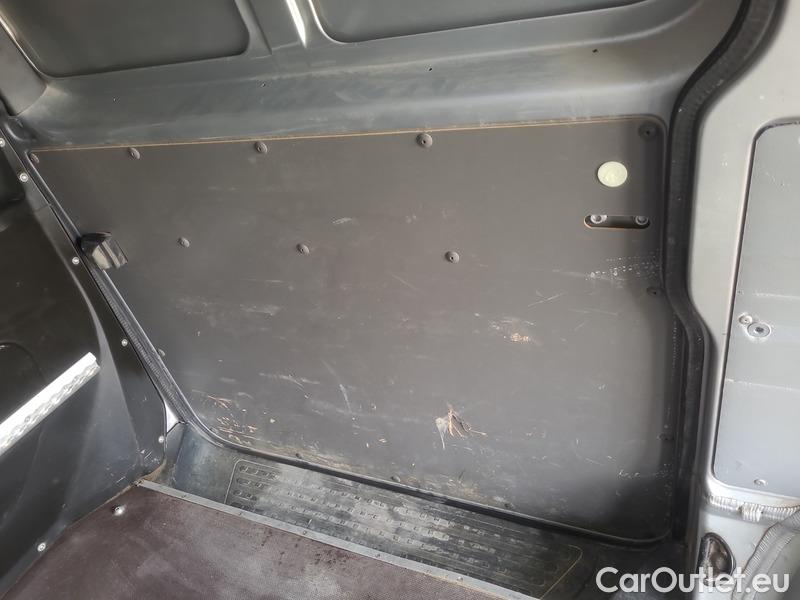  Volkswagen  Transporter T6.1  LCV  (SH)(07.2019->) Tran.2.0TDI 110 4M 4d #10