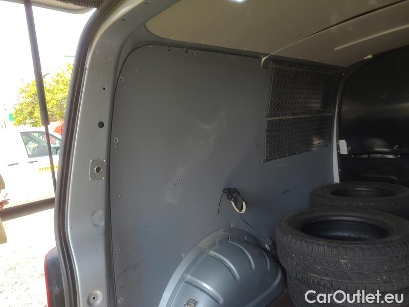  Volkswagen  Transporter T6.1  LCV  (SH)(07.2019->) Tran.2.0TDI 110 4M 4d #11