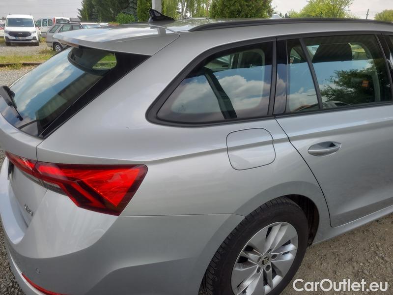  Skoda  Octavia  Combi (NX3)(2020) Oct.C.2.0TDI 110 4x4 Ambit AT #15