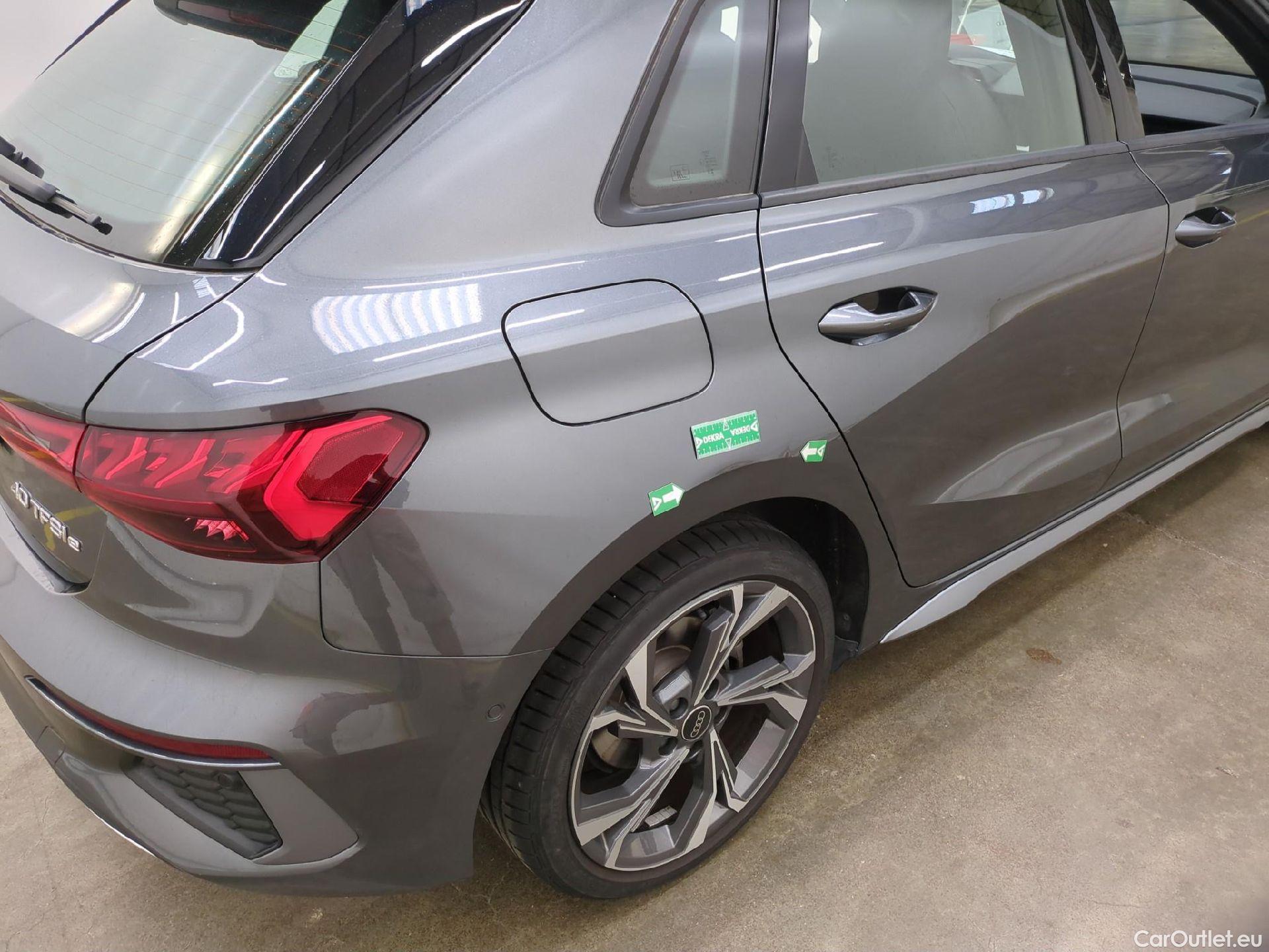  Audi  A3 AUDI  Sportback / 2020 / 5P / Berline 40 TFSI e 204 S Tronic S Line #17