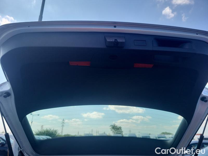  Volkswagen  Passat  Variant (CB5) (2019) Pas.Var.2.0TDI 110 Elegance #9