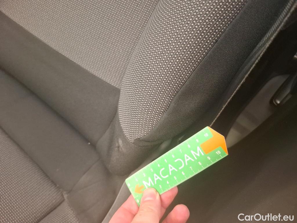  Citroen  C3  Société Feel 1.2 PureTech 80CV BVM5 6E #23