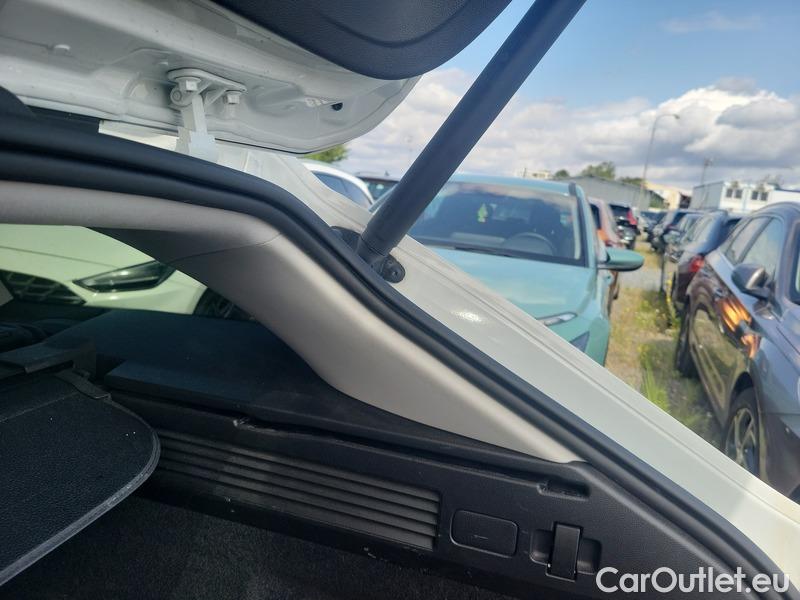  Volkswagen  Arteon  (3H8)(2020)  SB 1.5TSI 110 Elegance #18