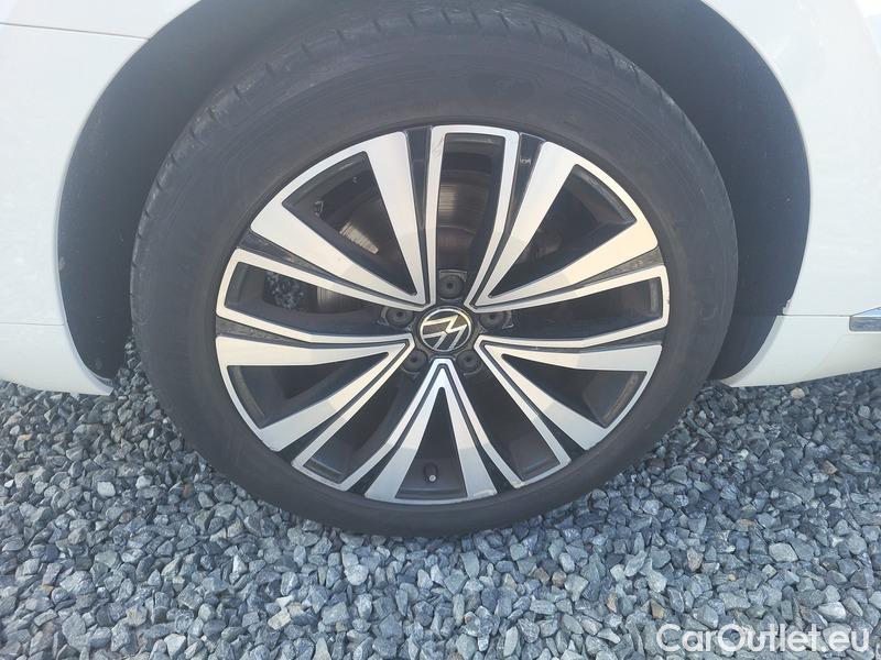  Volkswagen  Arteon  (3H8)(2020)  SB 1.5TSI 110 Elegance #20