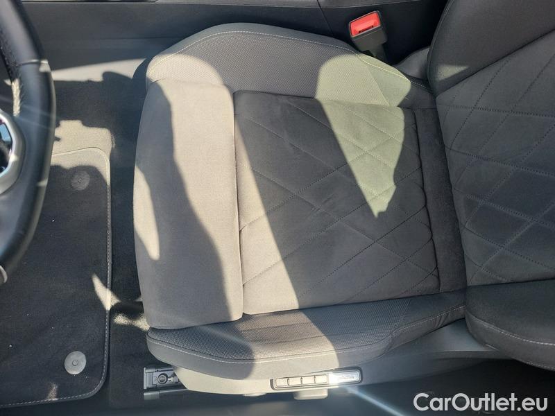  Volkswagen  Golf  VII Variant  (BV5)(2017->) Var.2.0TDI 110 Style AT #5
