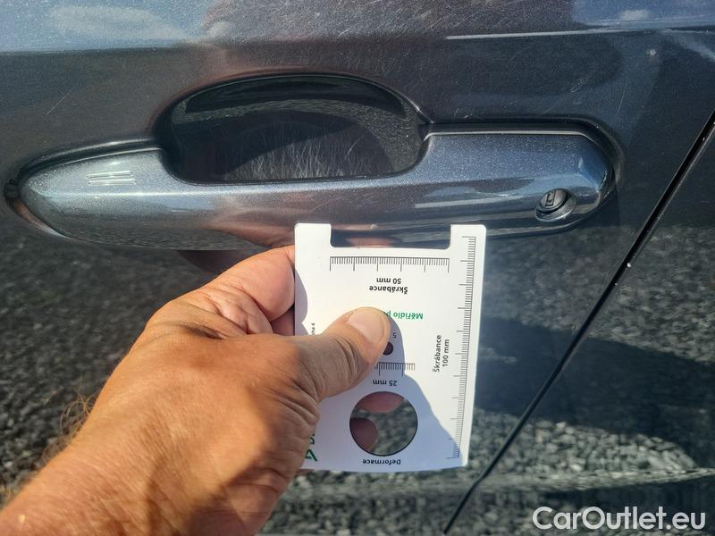  Toyota  RAV4  2019  2.5 Hybrid Comfort 4WD AT #5