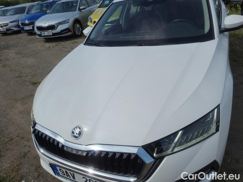  Skoda  Octavia  Combi (NX3)(2020) Oct.Combi 2.0TDI 110 Style AT #12