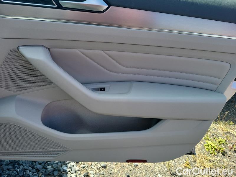  Volkswagen  Passat  Variant (CB5) (2019) Pas.Var.2.0TDI 110 Elegance #12