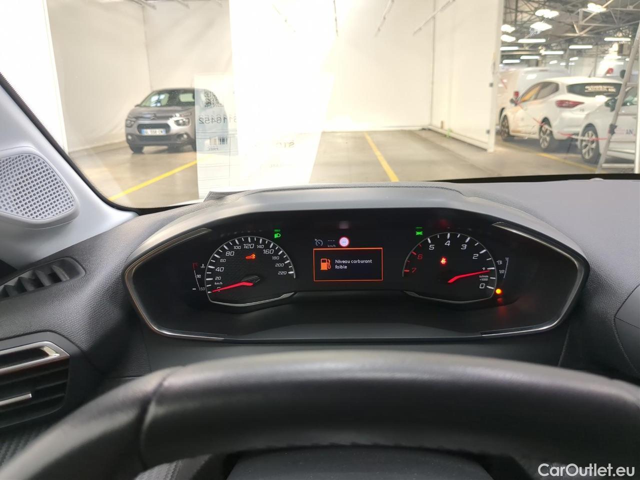  Peugeot  208  Style 1.2 PureTech 75CV BVM5 E6d #2