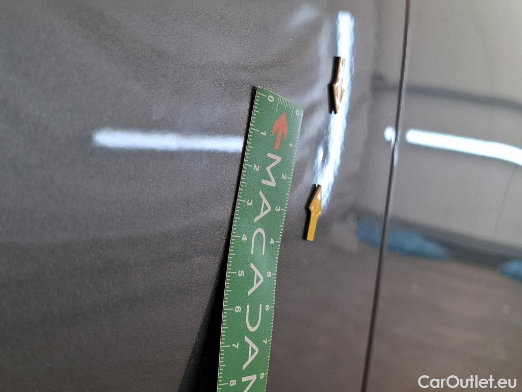  Nissan  Juke NISSAN  2019 5P Crossover Hybrid 143 Business+ #15