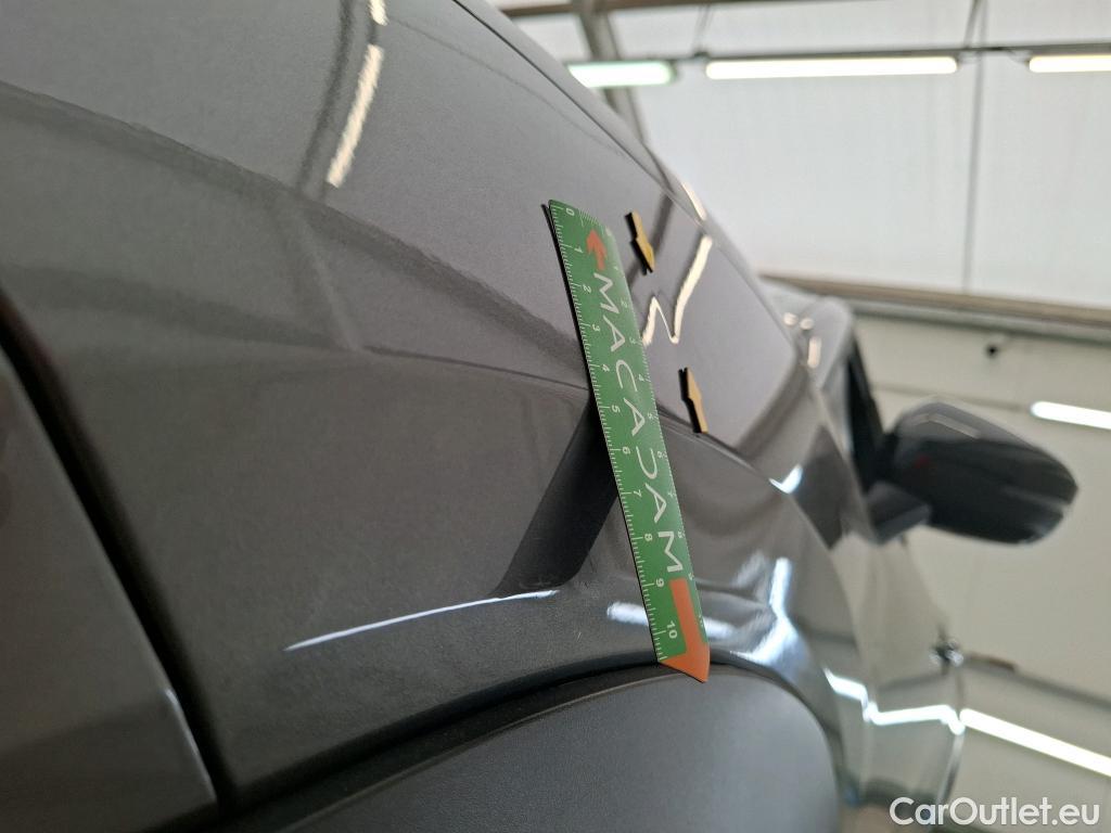  Nissan  Juke NISSAN  2019 5P Crossover Hybrid 143 Business+ #19