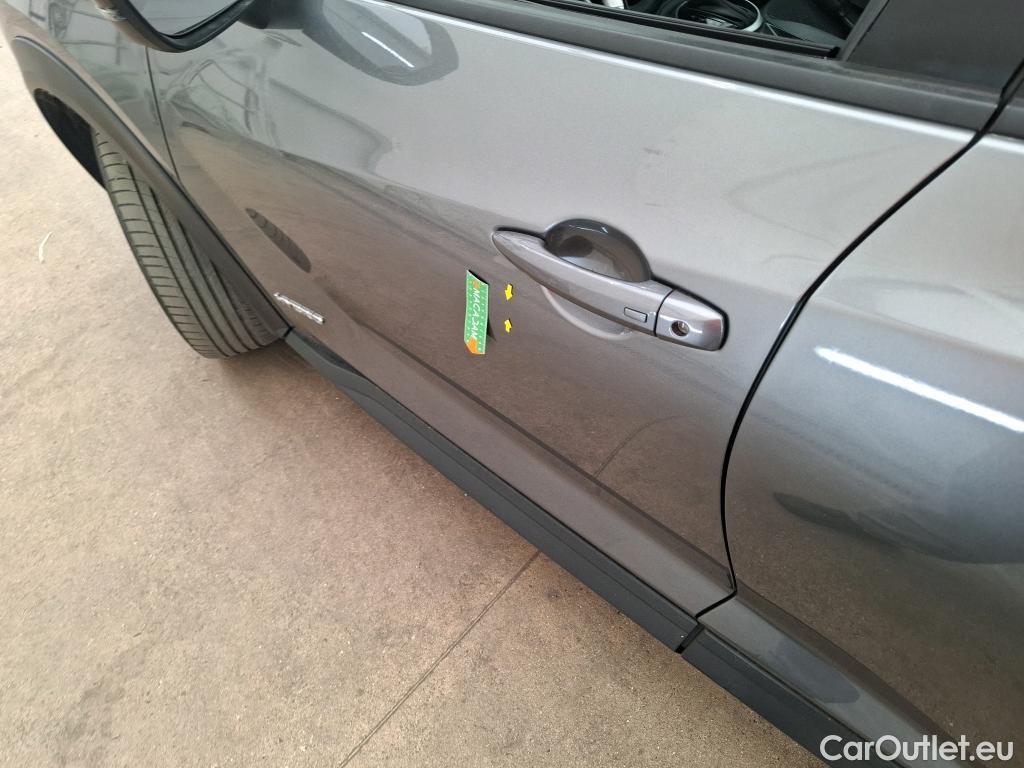  Nissan  Juke NISSAN  2019 5P Crossover Hybrid 143 Business+ #12