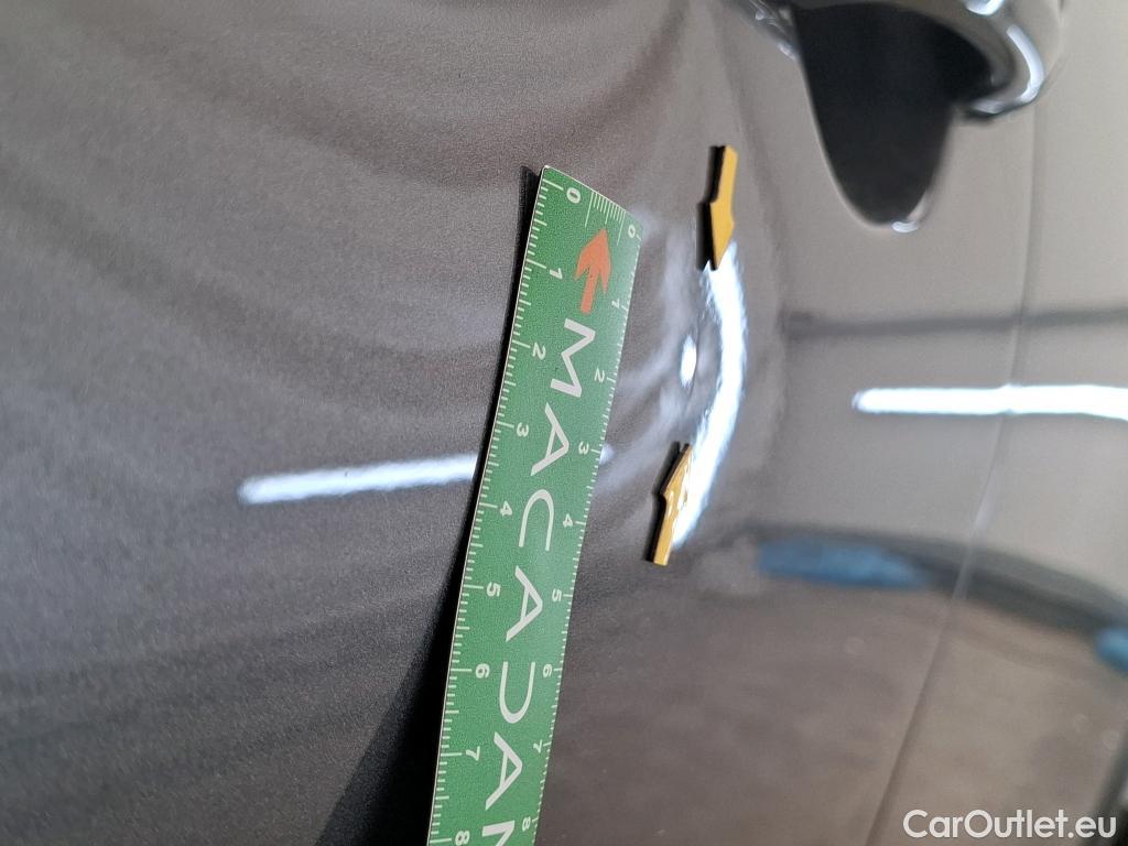 Nissan  Juke NISSAN  2019 5P Crossover Hybrid 143 Business+ #13