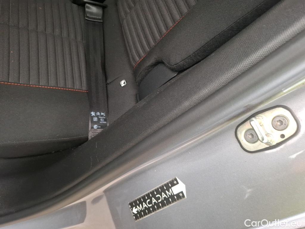  Peugeot  2008  (e-) Active Pack 50kWh BVA #13