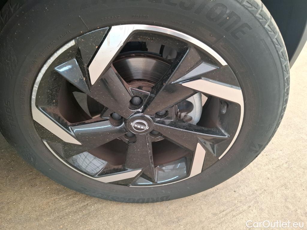  Nissan  Juke NISSAN  2019 5P Crossover Hybrid 143 Business+ #9