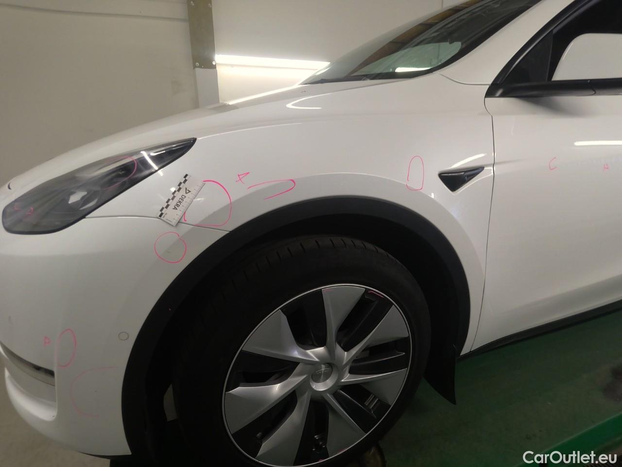  Tesla  Model Y  75kWh Long-Range AWD #13