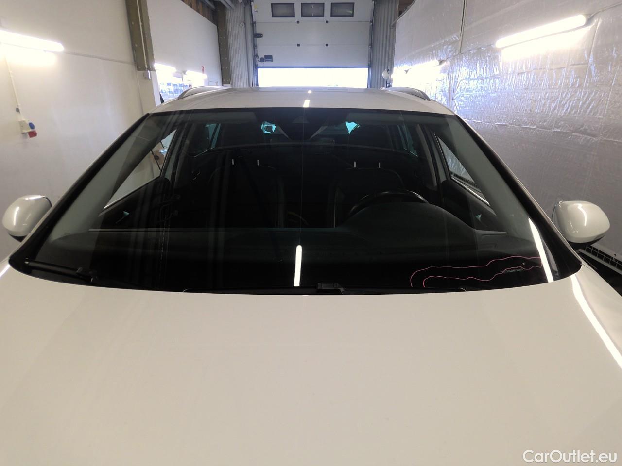  Volkswagen  Passat  Sp.Combi GTE #25