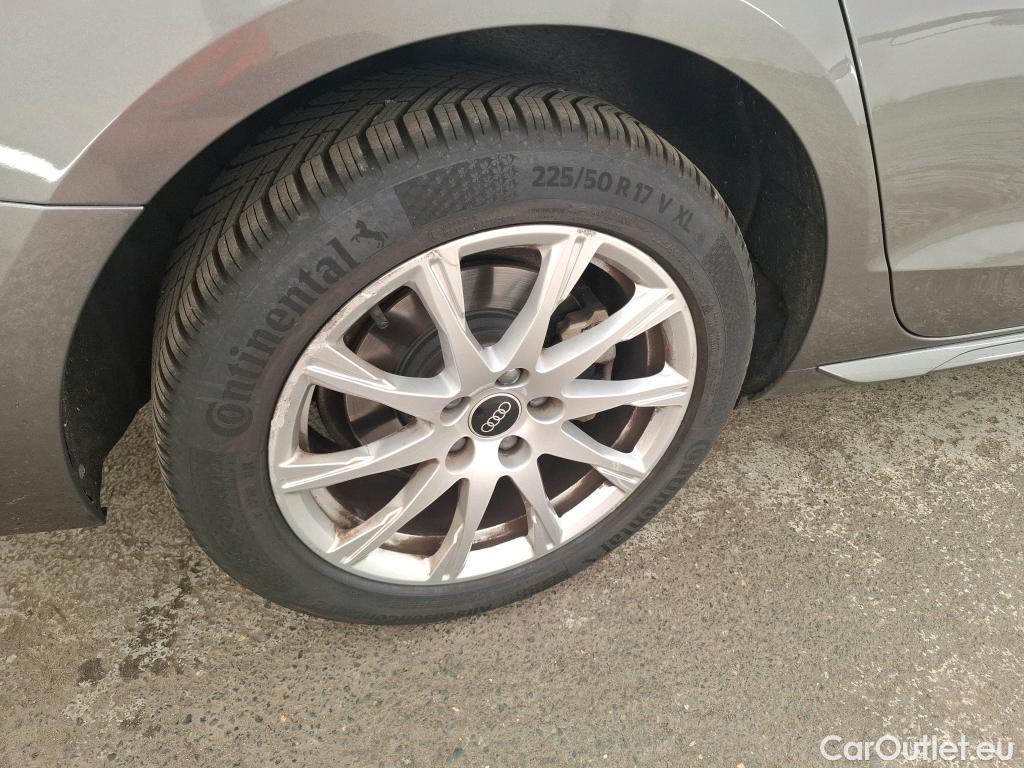  Audi  A4  Avant 35 TDI Business Line 2.0 TDI 165CV BVA7 E6d #32